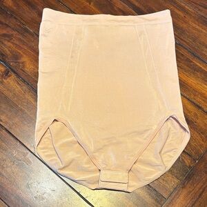 SPANX Shapewear Oncore Brief in Beige size large